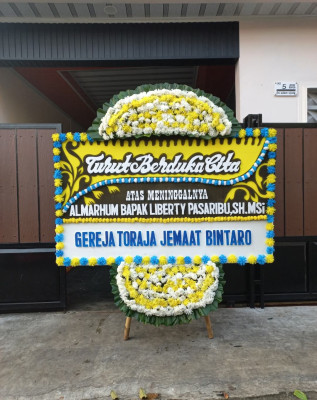 Papan Bunga Duka di Durenjaya